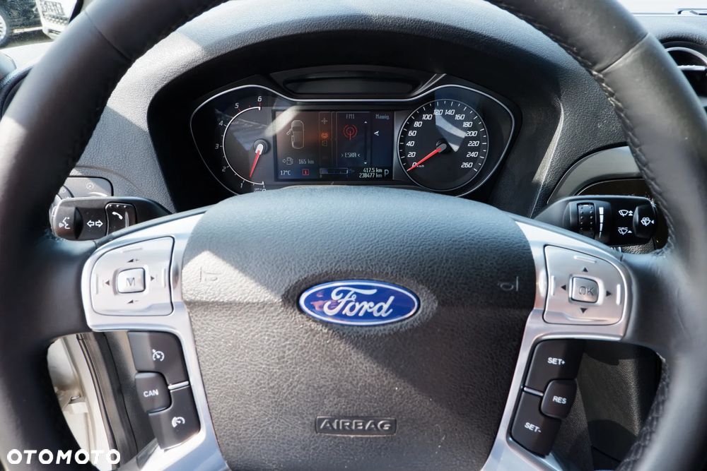 Ford S-Max 2.0 TDCi DPF Titanium - 16