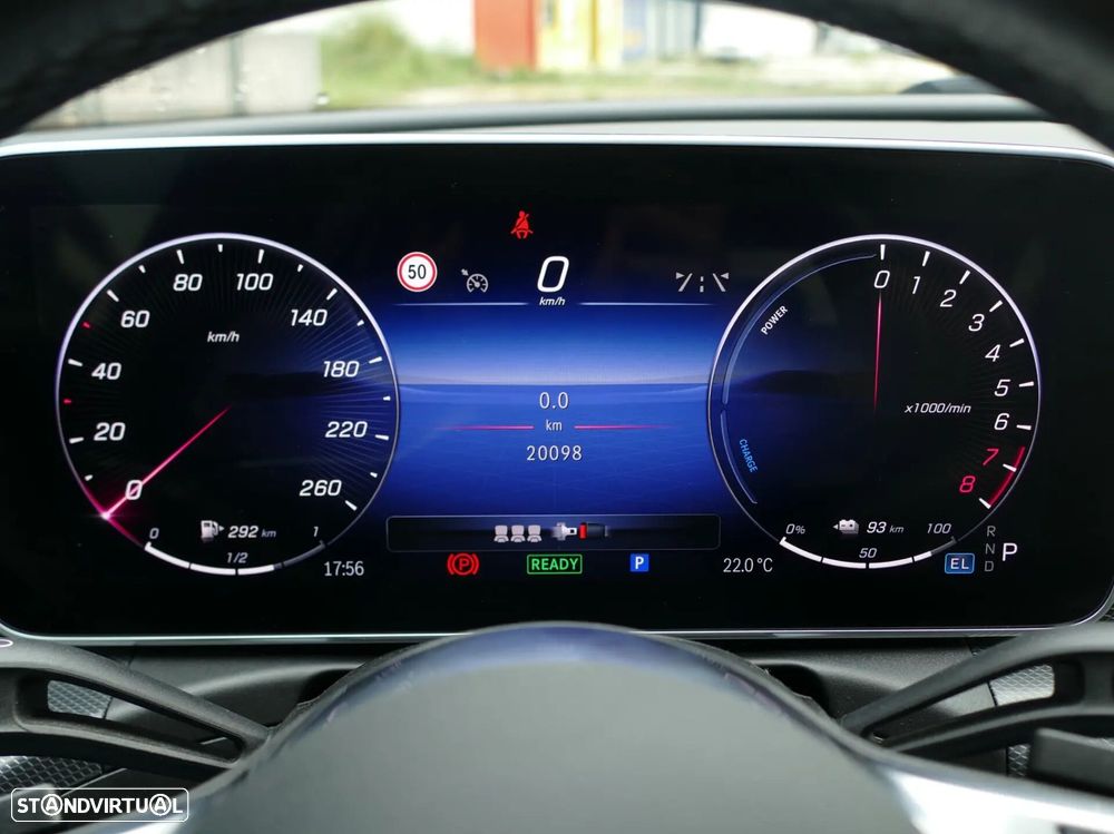 Mercedes-Benz C 300 e Avantgarde - 19