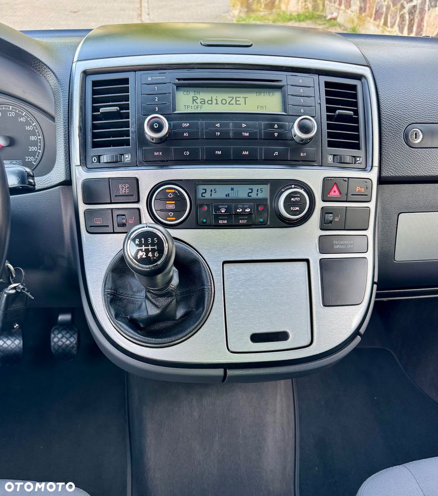 Volkswagen Multivan - 18