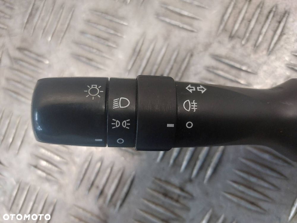 MANETKA PRZEŁĄCZNIK ZESPOLONY TOYOTA YARIS II LIFT - 2
