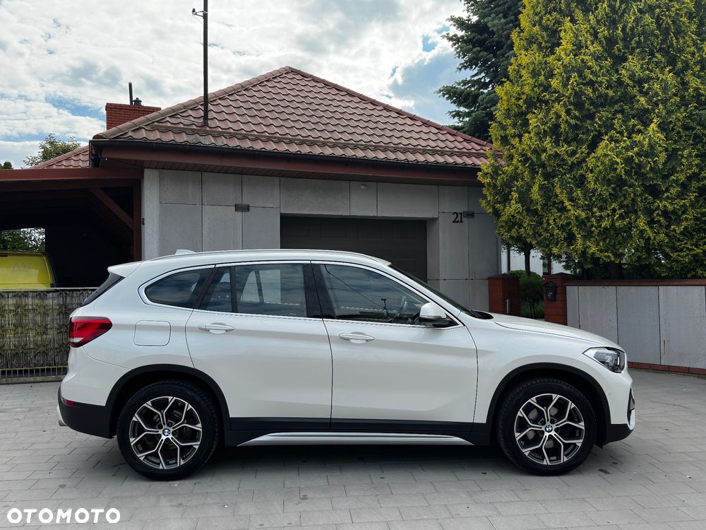 BMW X1 sDrive18d xLine sport - 12