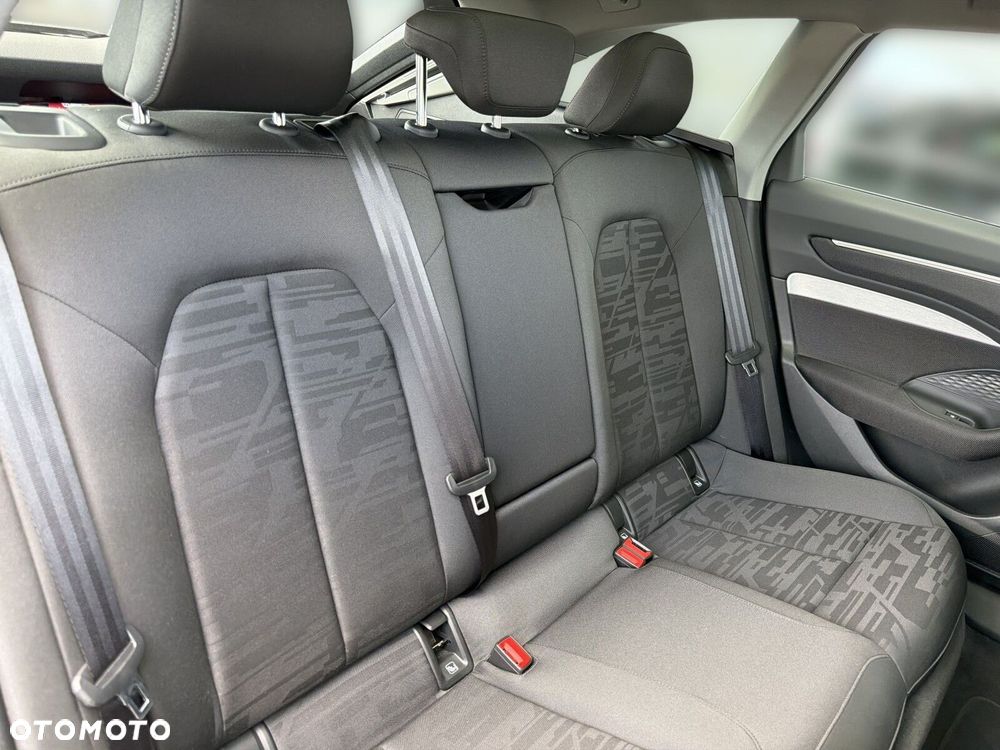 Audi A6 Avant TDI mHEV Quattro S tronic - 15