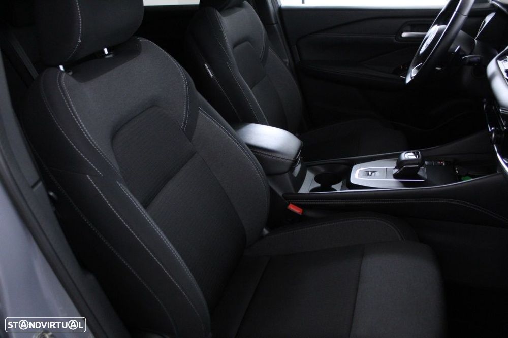 Nissan Qashqai 1.3 DIG-T N-Connecta LED Xtronic - 14