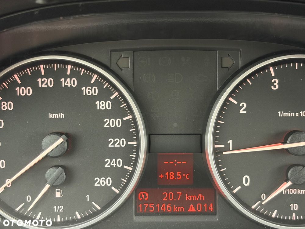 BMW X1 sDrive18i - 7