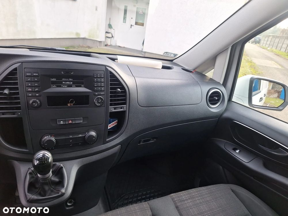 Mercedes-Benz Vito Mixto 447.703 - 14