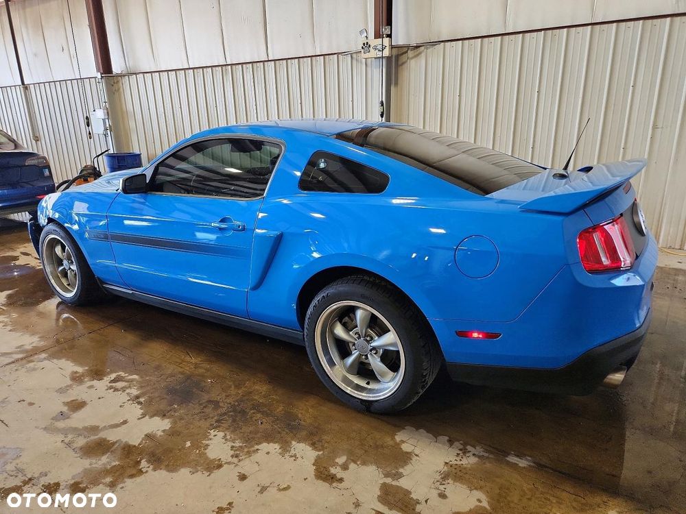Ford Mustang 5.0 V8 GT Premium - 4