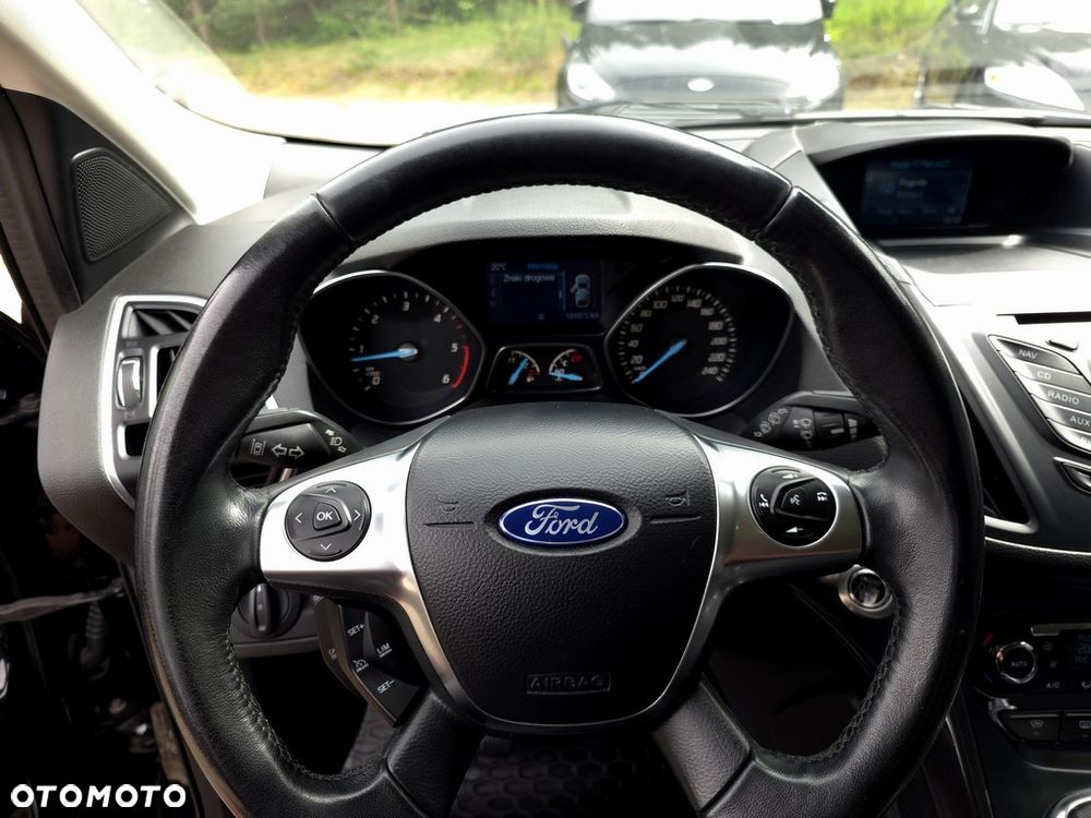 Ford Kuga 2.0 TDCi FWD Titanium - 16
