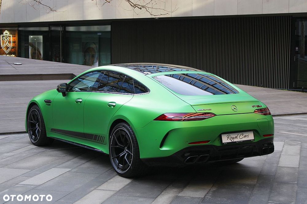 Mercedes-Benz AMG GT - 3