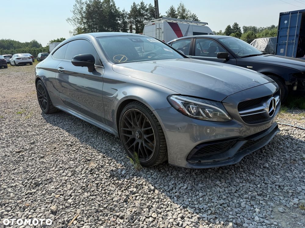Mercedes-Benz Klasa C AMG 63 - 1