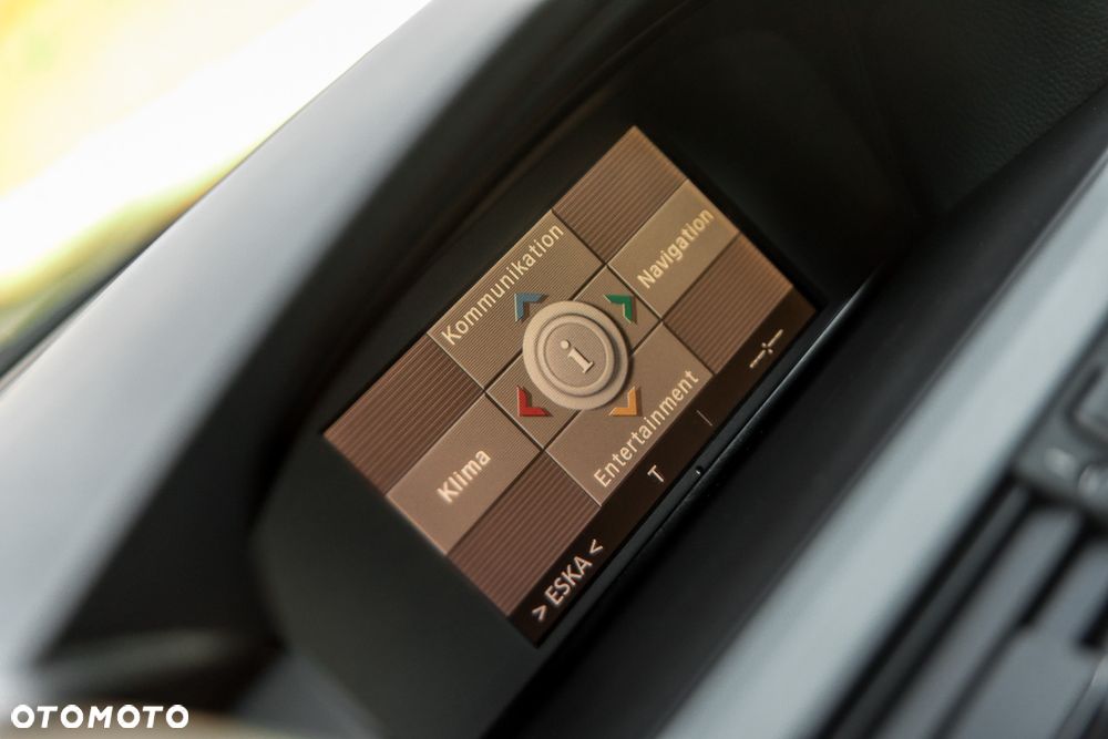 BMW Seria 5 - 29