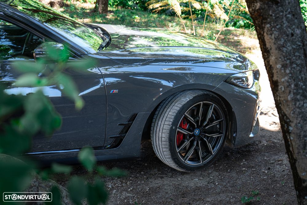 BMW i4 - 9