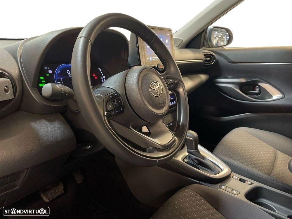 Toyota Yaris Cross 1.5 Hybrid Comfort Plus - 13