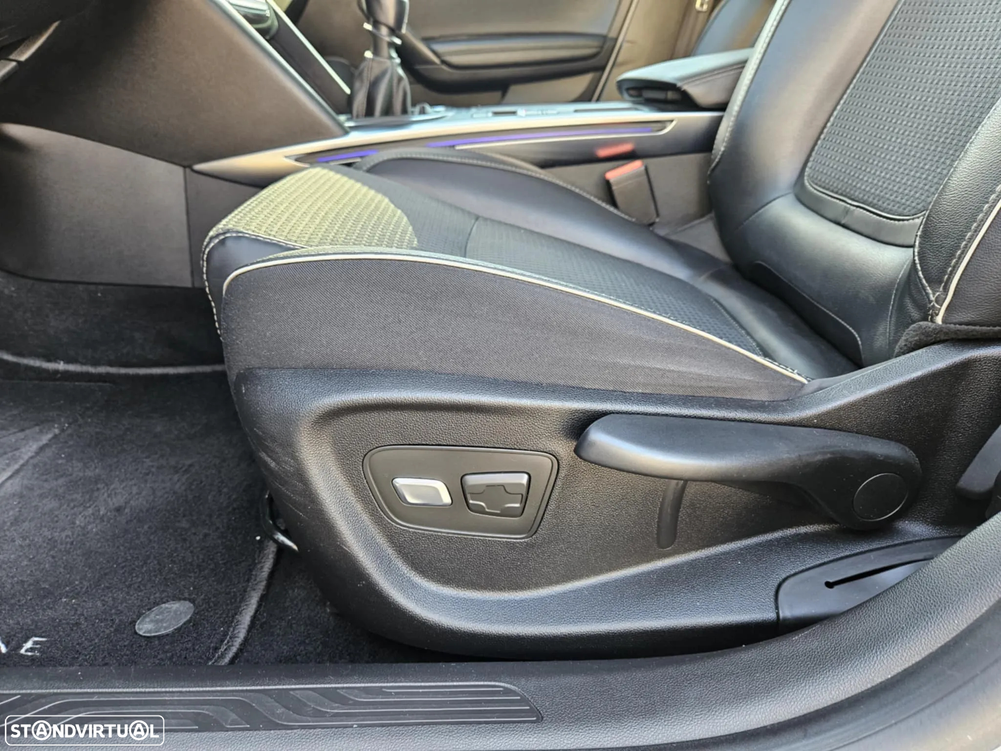Renault Mégane Sport Tourer 1.6 dCi Bose Edition J18 - 15