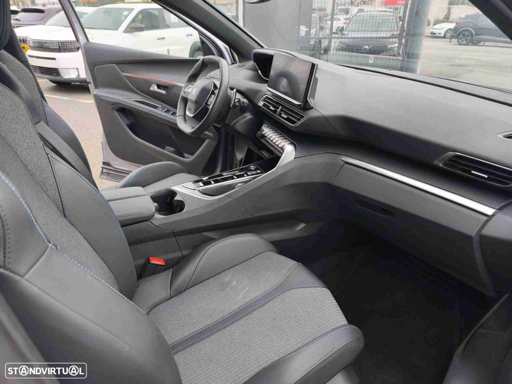 Peugeot 3008 1.2 Hybrid Allure Pack e-DCS6 - 12