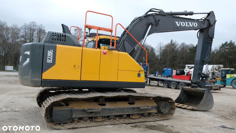 Volvo EC 220 EC - 2