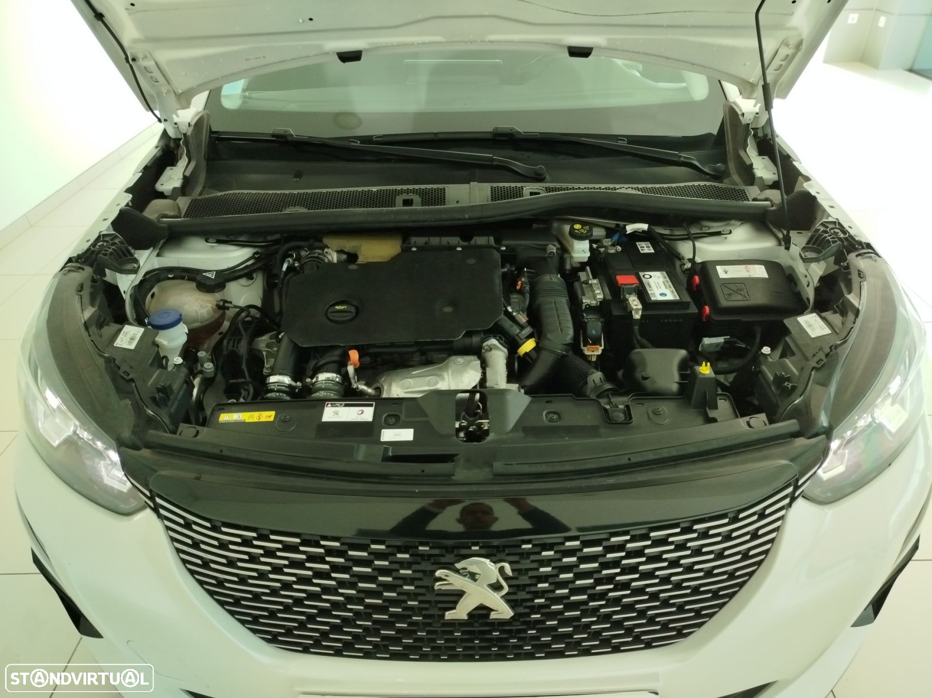 Peugeot 2008 1.5 BlueHDi Allure Pack - 43