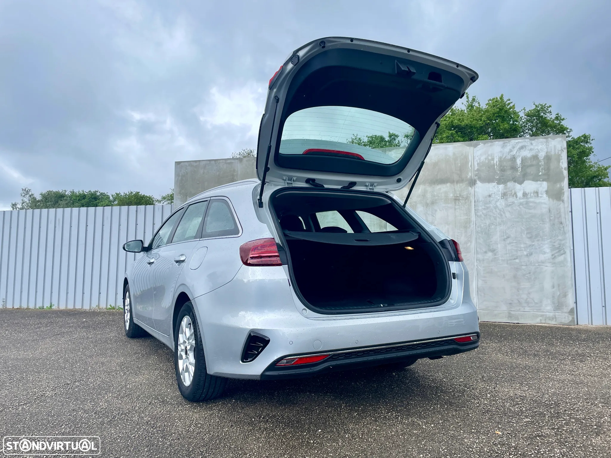 Kia Ceed SW 1.0 T-GDI Drive - 24