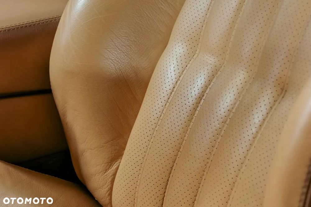 Maserati Quattroporte - 17