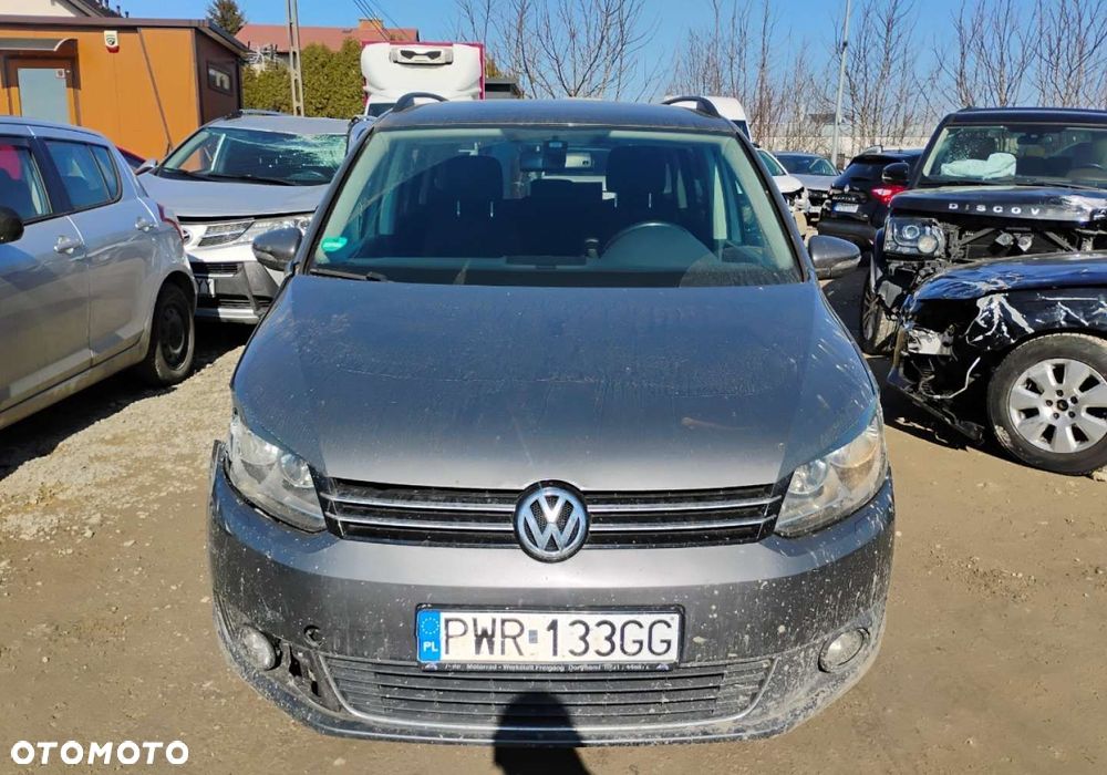 Volkswagen Touran - 20