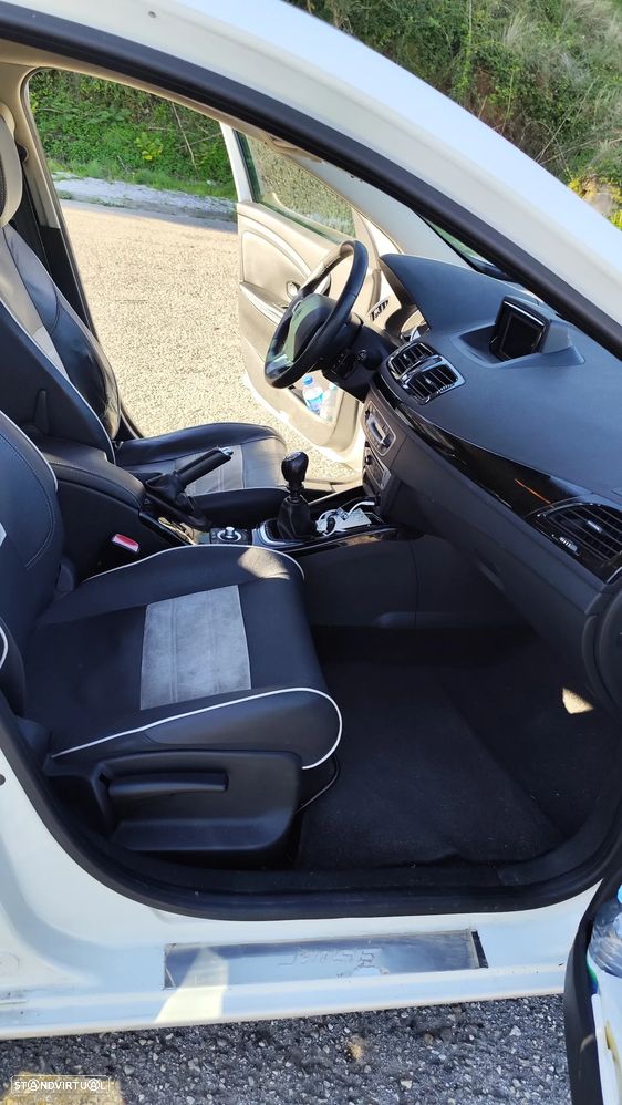 Renault Mégane Sport Tourer 1.6 dCi Bose Edition SS - 13