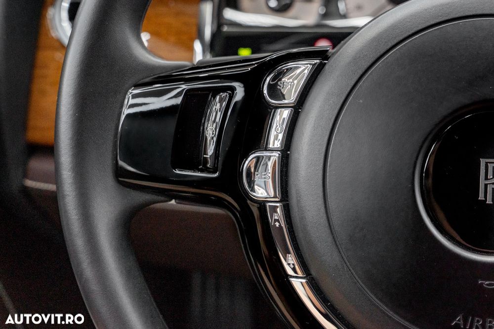 Rolls-Royce Ghost - 31
