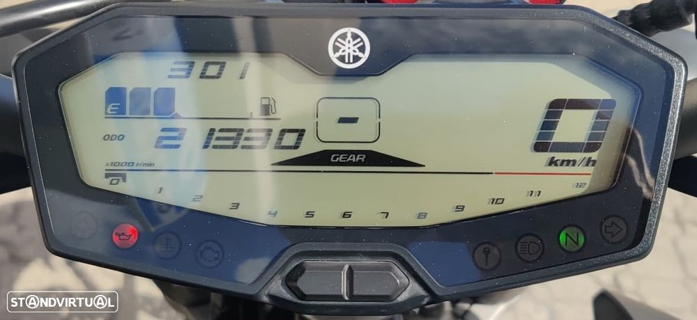 Yamaha MT-07 75 CV - 12