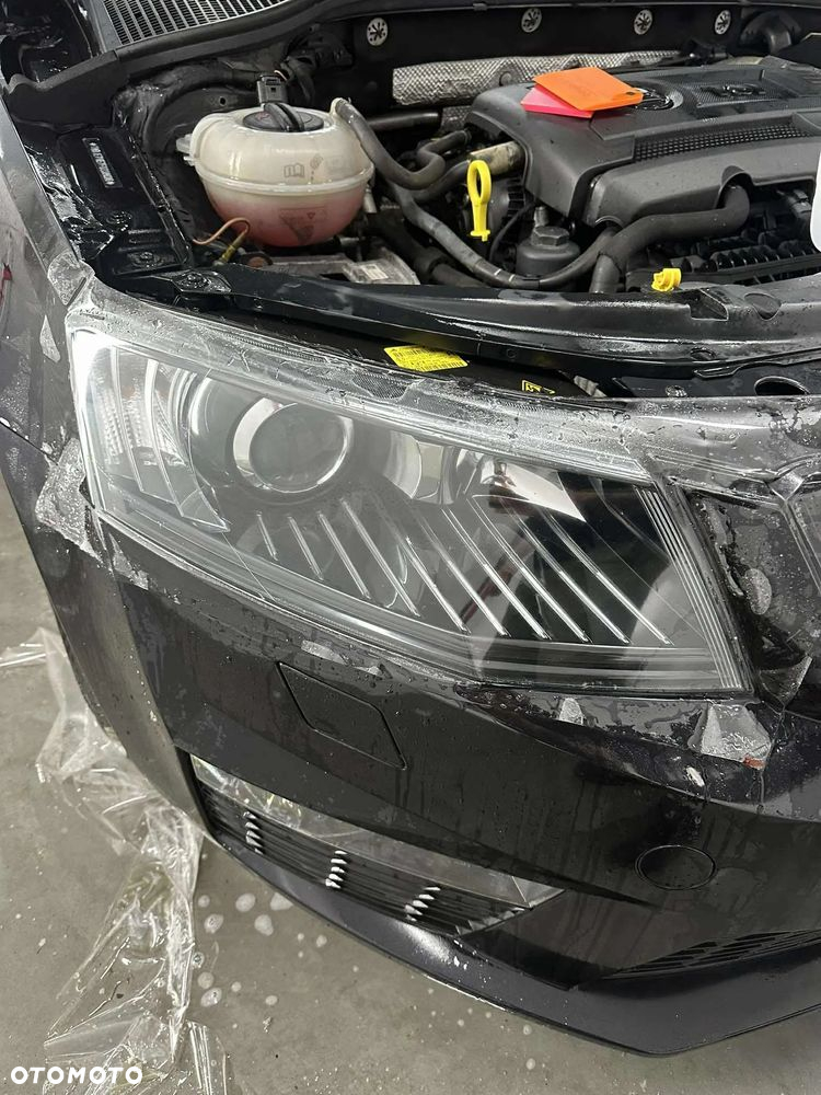 Skoda Octavia 2.0 TSI RS - 15