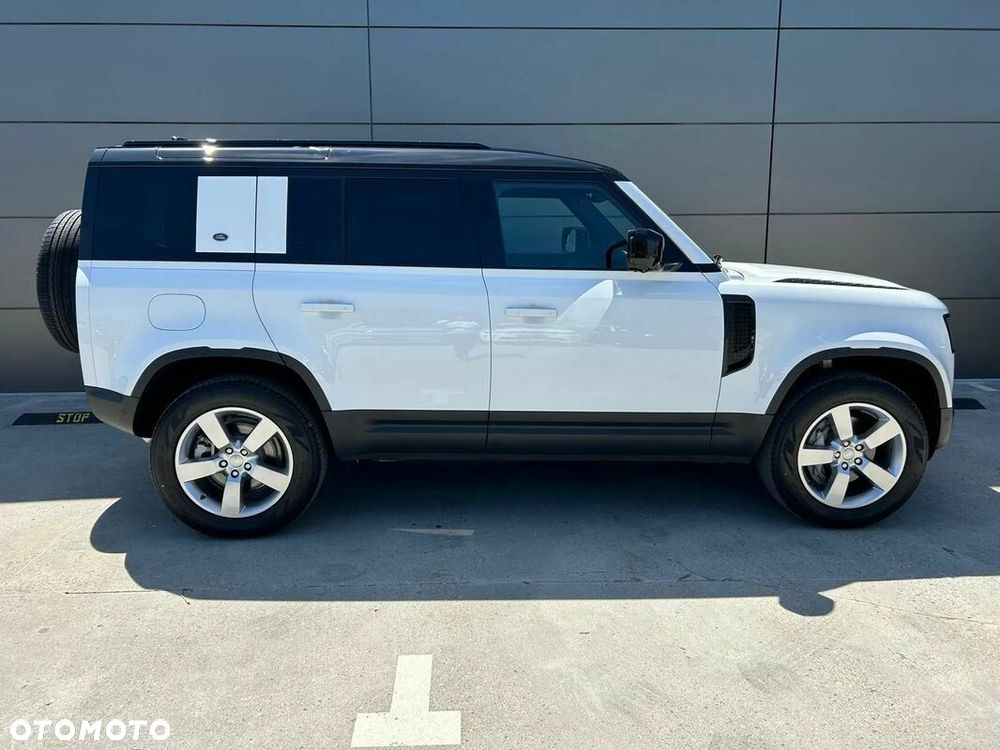 Land Rover Defender - 5