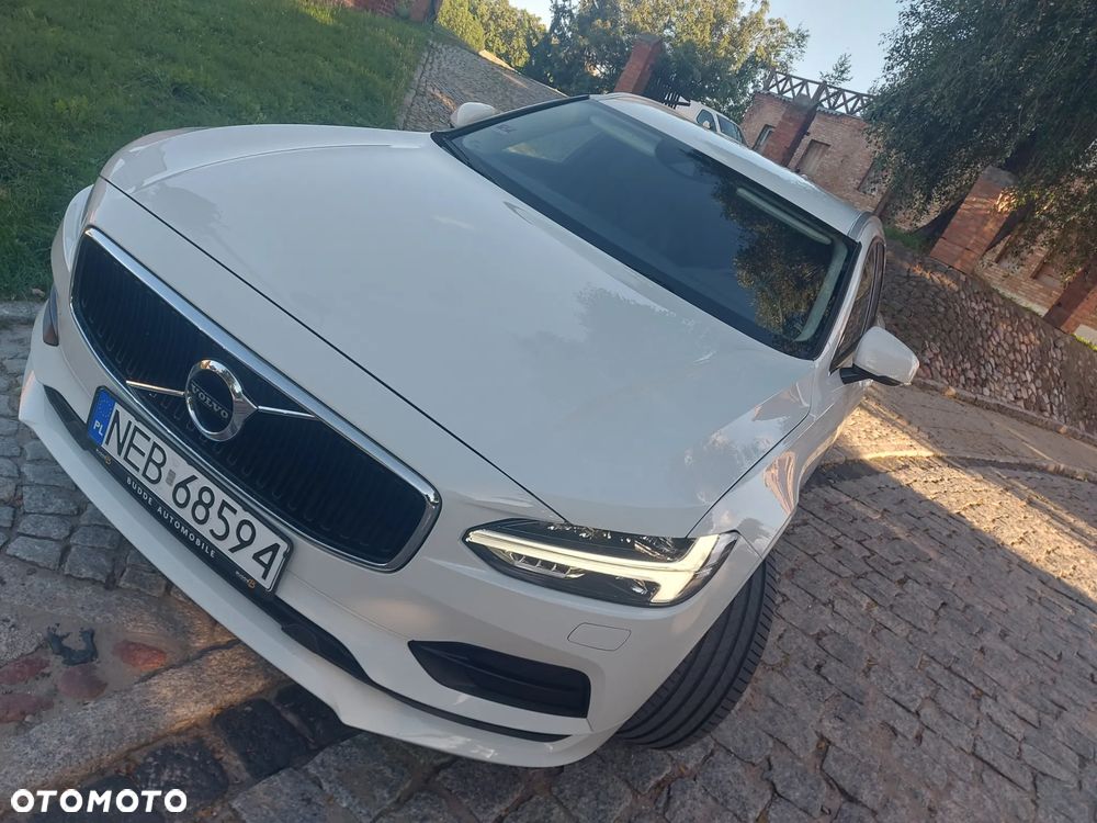 Volvo V90 D5 AWD Geartronic Momentum Pro - 8