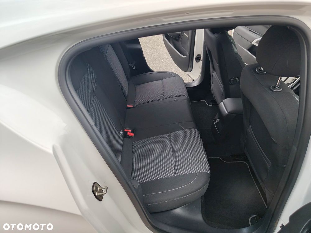 DS Automobiles DS 4 Crossback - 17