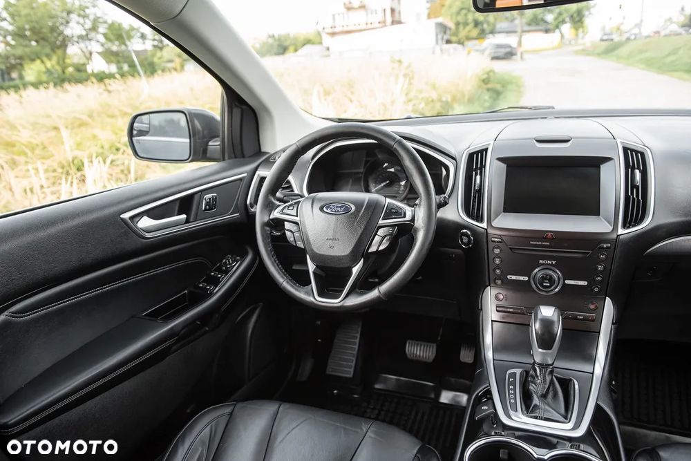 Ford Edge - 26