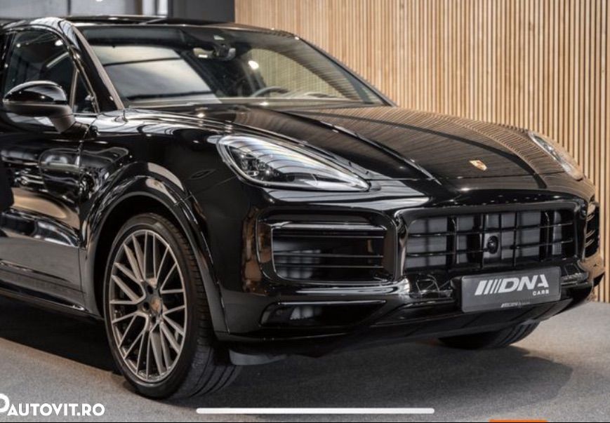 Porsche Cayenne - 3