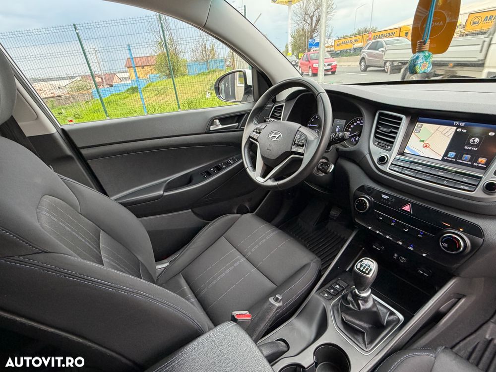 Hyundai Tucson 1.6 GDI 2WD 6MT Comfort - 29