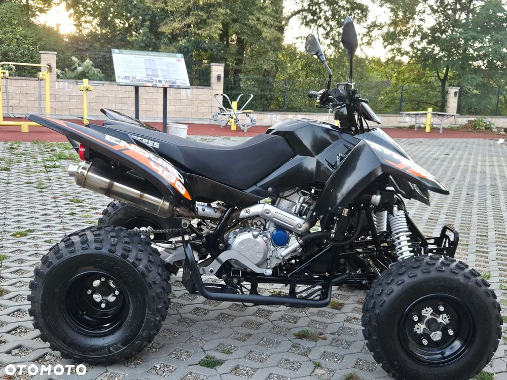 Access Tomahawk - 16
