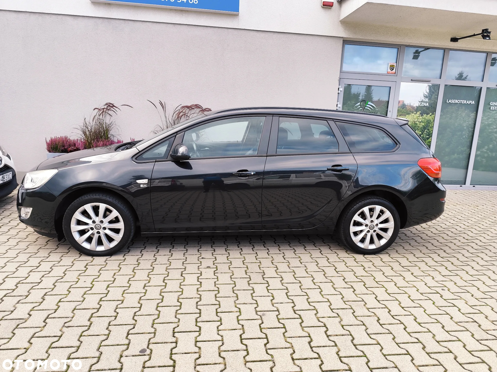 Opel Astra 1.7 CDTI DPF 150 Jahre - 3