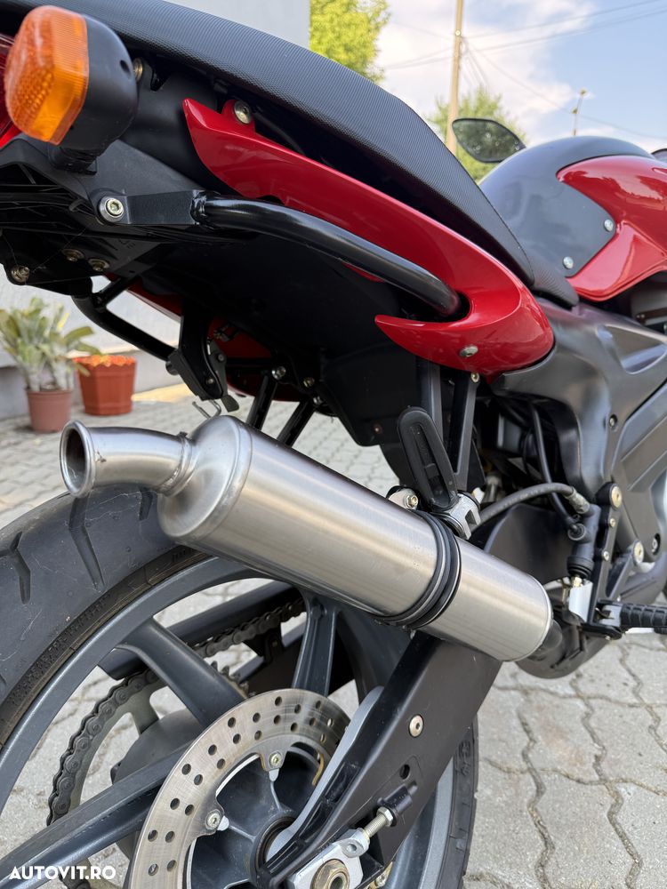 Cagiva Raptor125 - 10