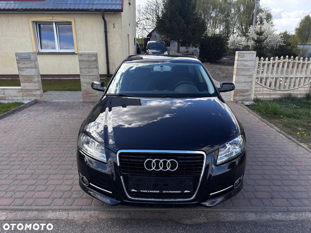 Audi A3 Sportback 1.4 TFSI Ambiente - 2