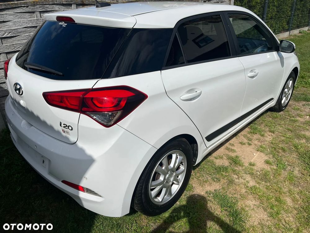 Hyundai i20 - 6