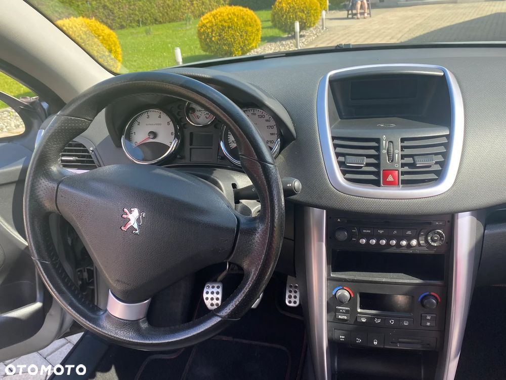 Peugeot 207 CC 120 VTi Roland Garros - 20
