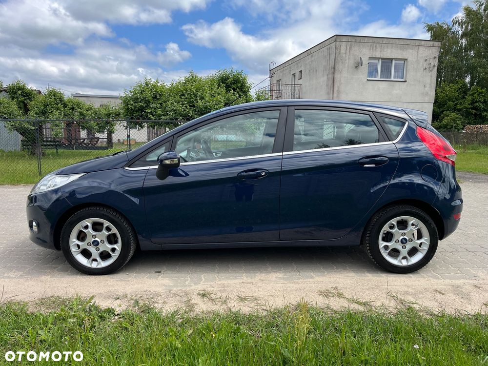 Ford Fiesta 1.4 Titanium - 14