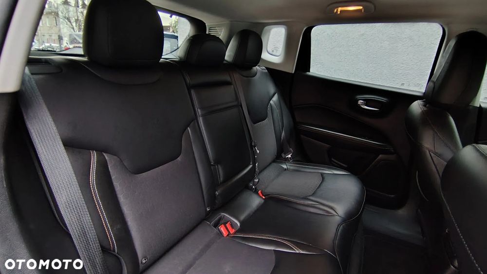 Jeep Compass 1.4 TMair Longitude FWD S&S - 9