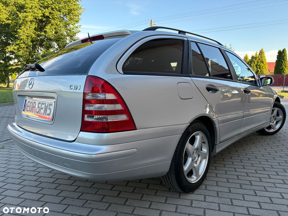 Mercedes-Benz Klasa C 200 CDI Elegance - 8