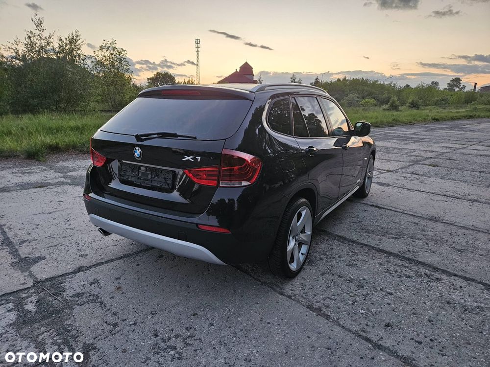 BMW X1 - 10