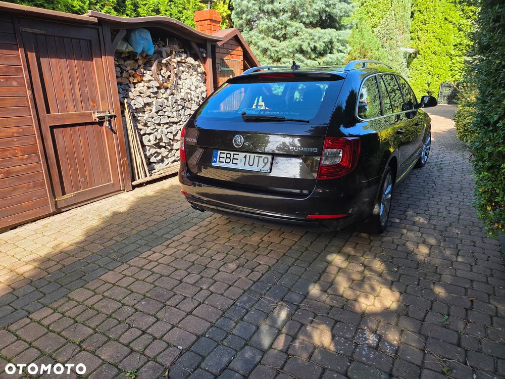 Skoda Superb 2.0 TDI Ambition - 6