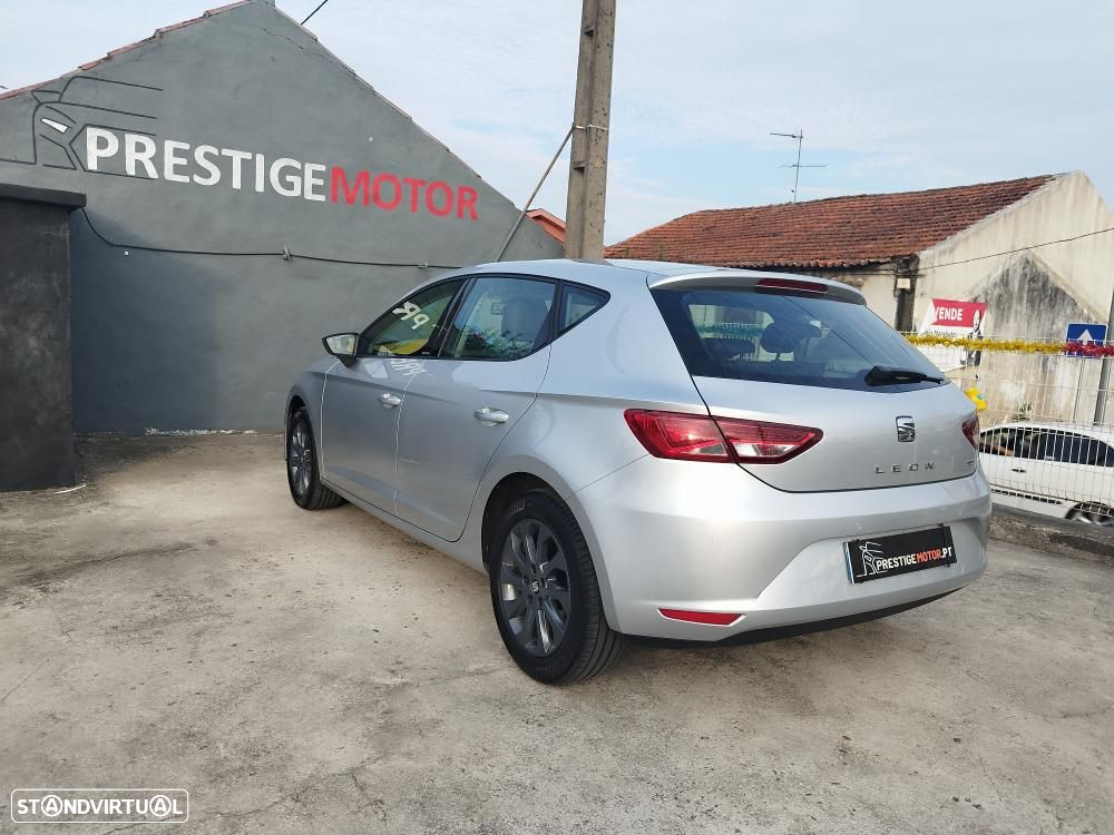 SEAT Leon 1.6 TDI DPF S&S I-Tech - 6