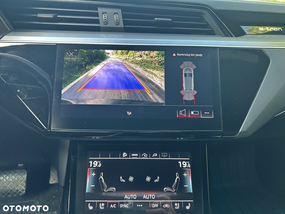 Audi Q8 - 19