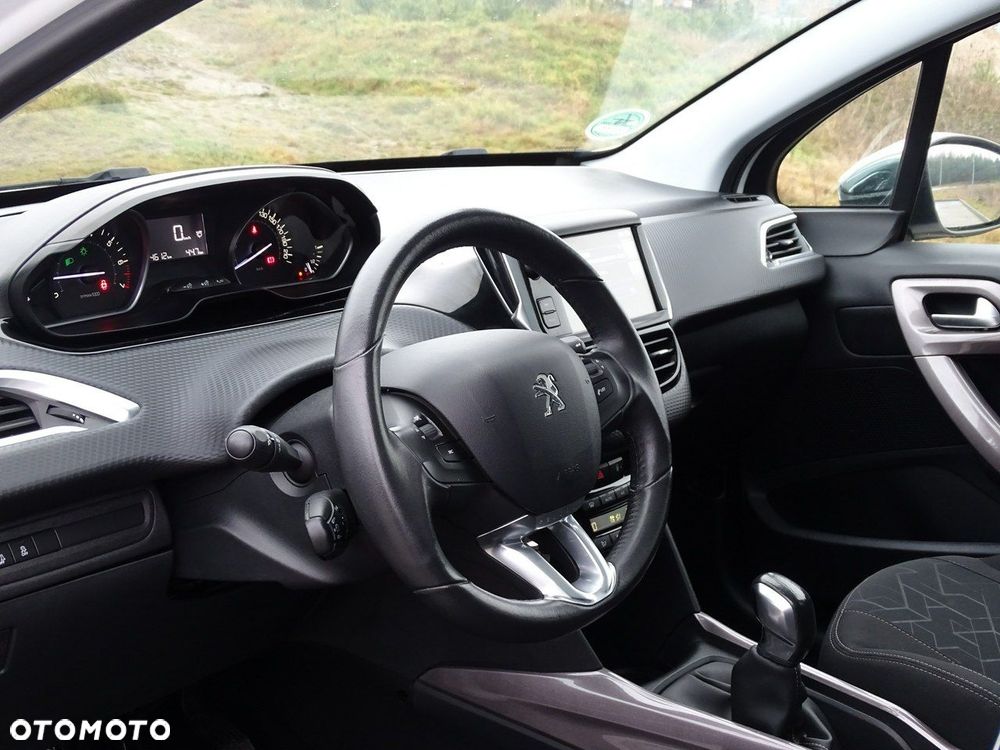 Peugeot 2008 - 14