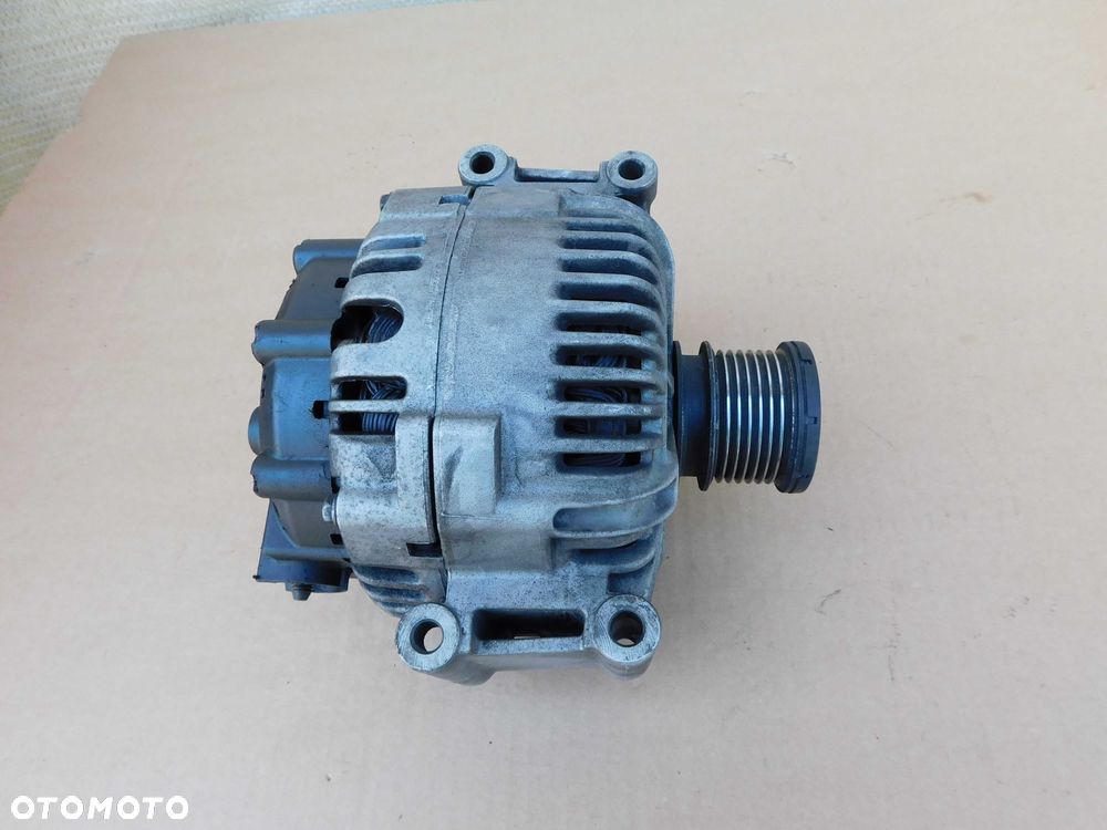 Alternator Mercedes E S Klasa Jeep Grand Cherokee 2.2 CDI 09860832220