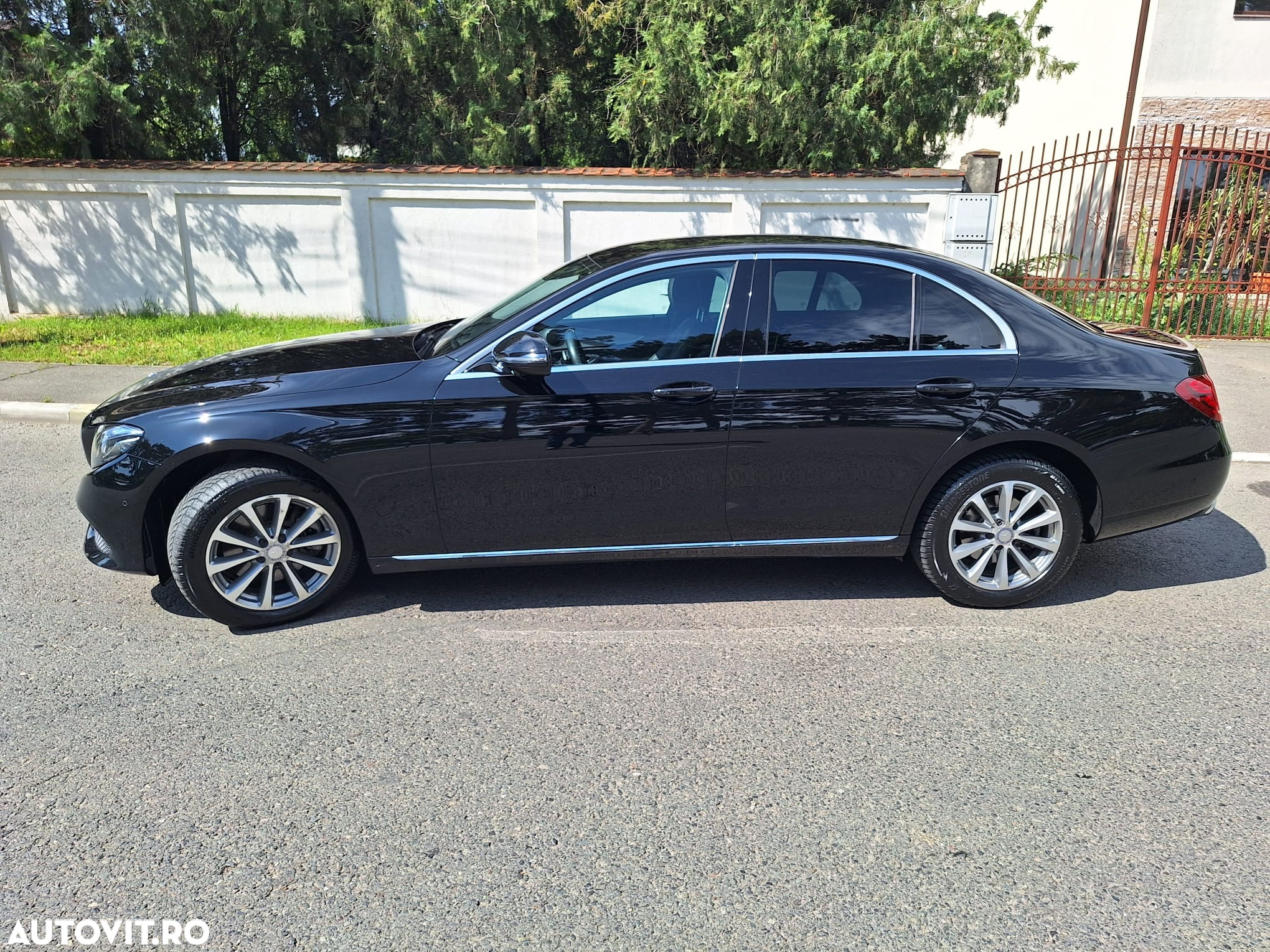 Mercedes-Benz E 220 d 4MATIC Aut. - 5