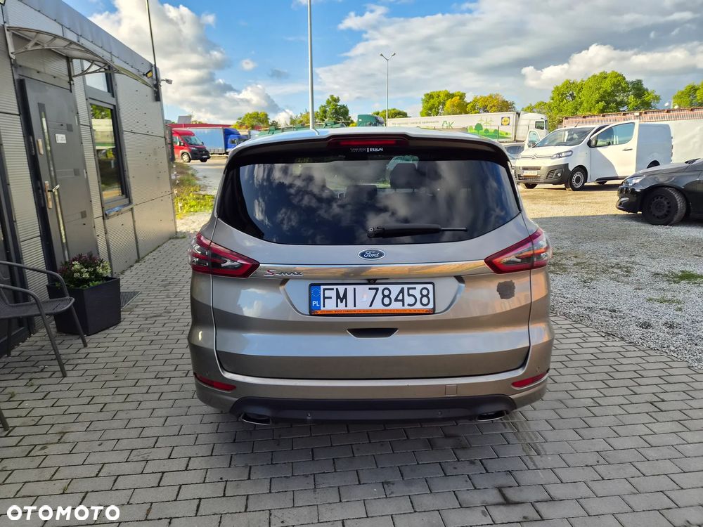 Ford S-Max 2.0 TDCi Bi-Turbo Titanium PowerShift - 11